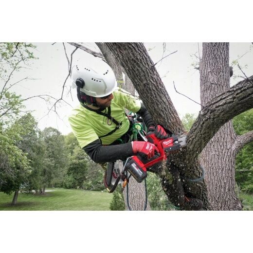 M18 FUEL HATCHET 8PRUNING SAW BT