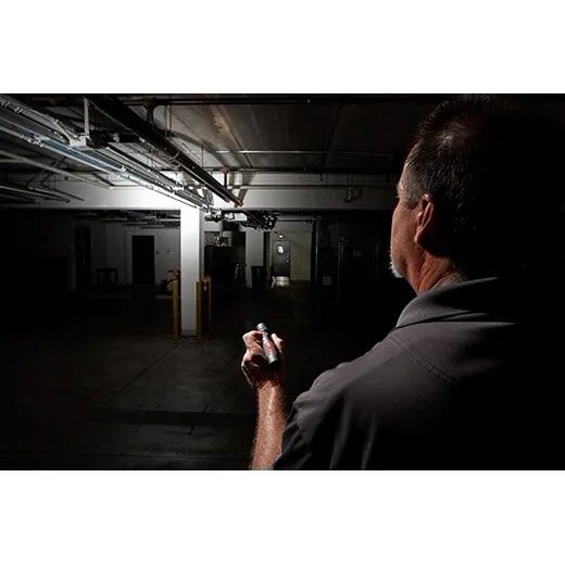 Milwaukee RedLithium USB Rechargeable Twist Focus Flashlight, 1100-Lm