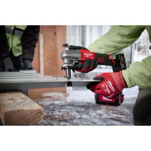 Milwaukee M12 Fuel Variable Speed Nibbler, 16-Gauge (Tool Only)