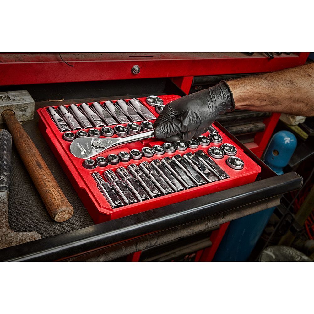 Milwaukee 1/2-In SAE & Metric Socket Wrench Set, 47-Pc