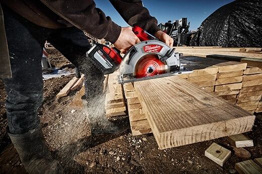 Milwaukee M18 Red Lithium High Output HD12.0 Battery With Rapid Charger, 12-Ah