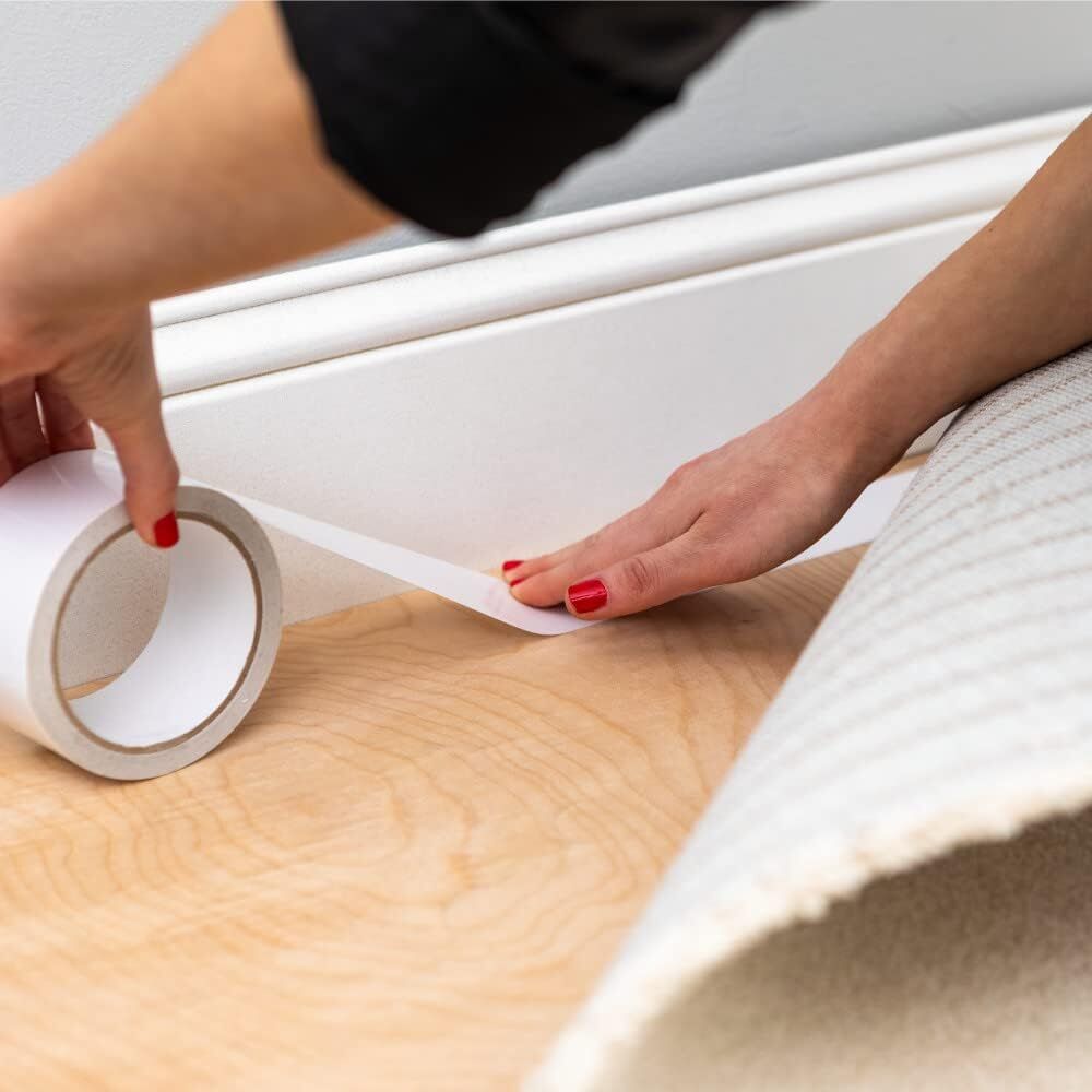Duck Brand Indoor/Outdoor Double-Sided Fiberglass Carpet Tape, 1.41-In x 42-Ft