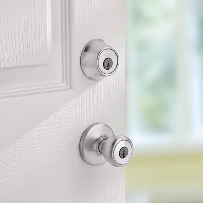 Kwikset Tylo Security Set Satin Chrome Deadbolt Keyed One Side  with Pin & Tumbler