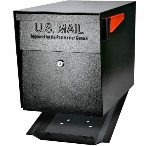 Mail Boss Locking Mailbox, 21 X 13.25 X 11.25-In