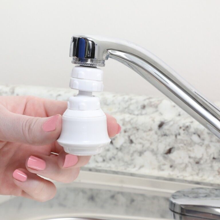 Danco White Dual Thread Swivel Sprayrator, 1.5 GPM
