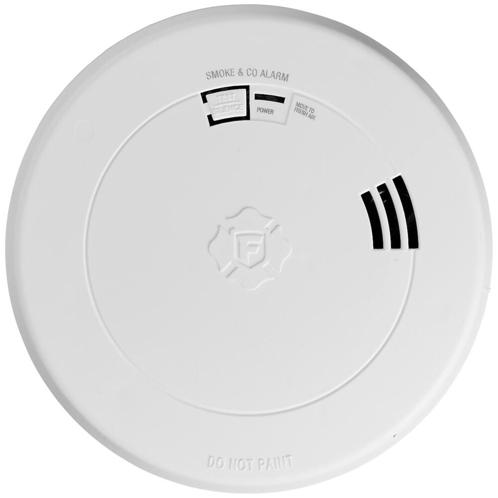 First Alert 10-Year Battery 2-In-1 Smoke & CO Alarm With Voice Alerts