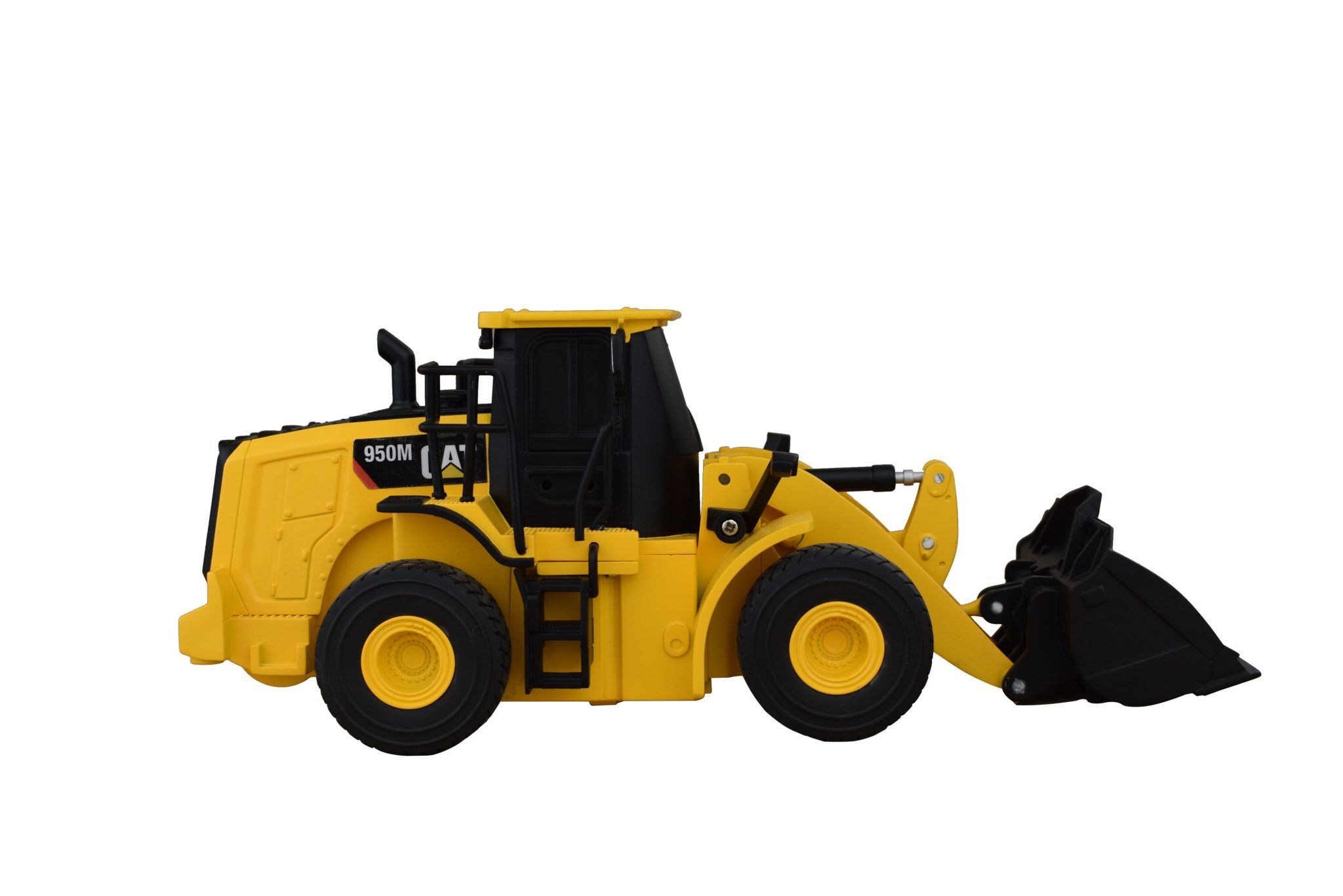 Diecast Masters 1:35 RC CAT 950M Wheel Loader