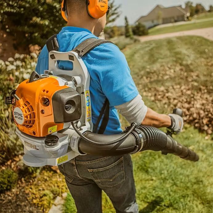 Stihl BR 200 Professional Backpack Blower