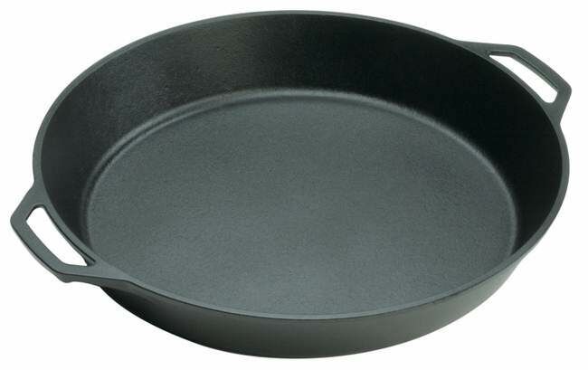Lodge 17 Inch Cast Iron Dual Handle Pan - Black