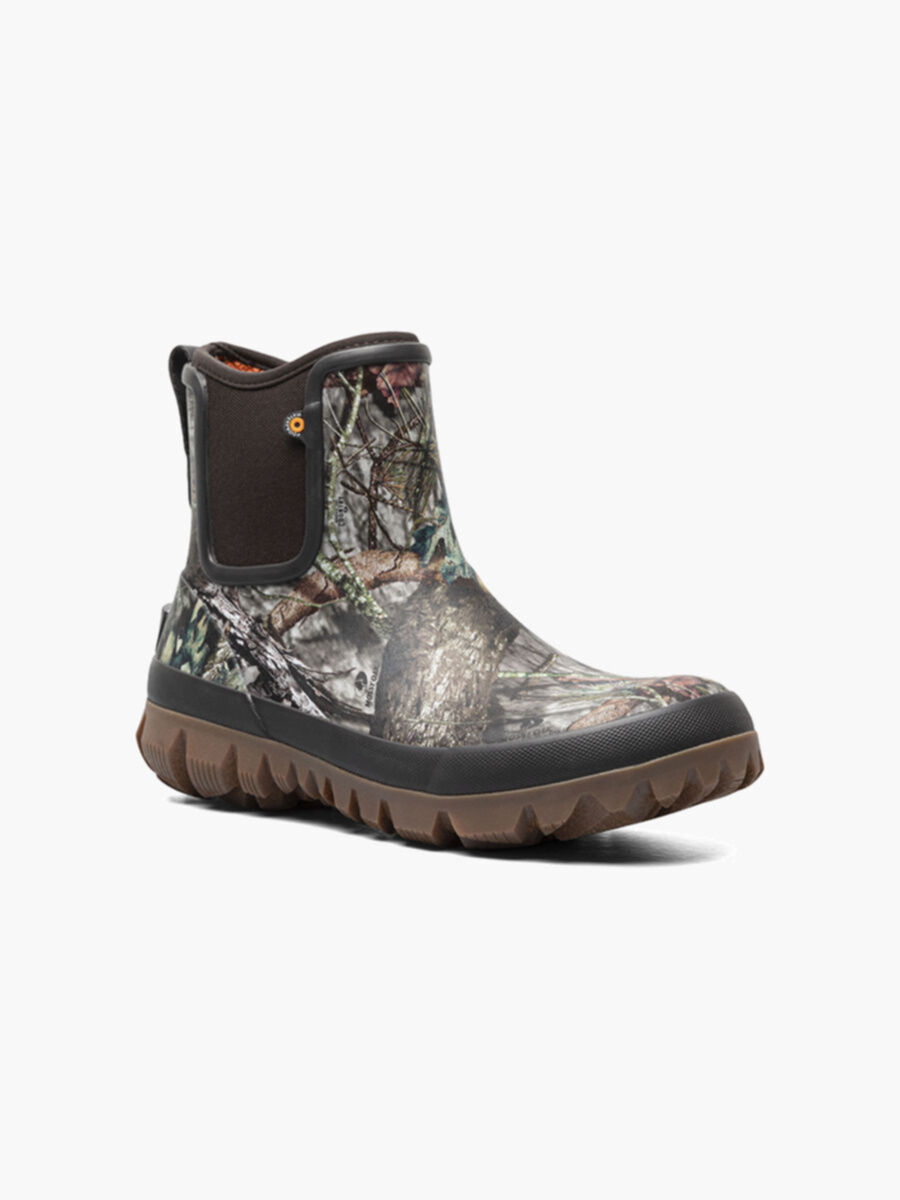 Bogs Men's Arcata Chelsea Camo Winter Boots in Mossy Oak