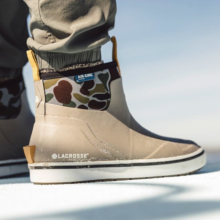 Lacrosse Women's Alpha Deck Boot in Timber Wolf/Camo