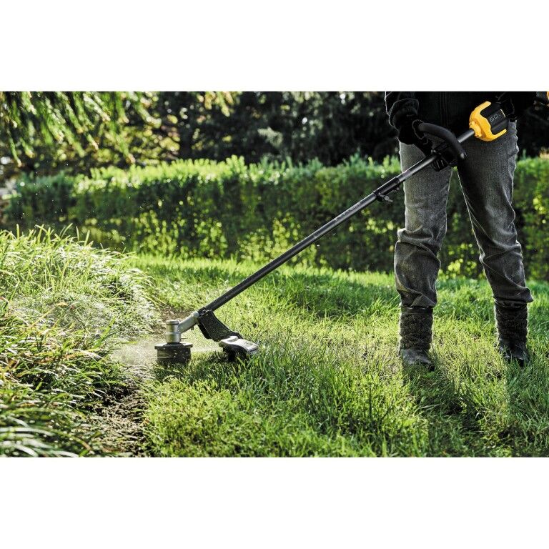 60V MAX* 17-In Brushless Attachment Capable String Trimmer Kit