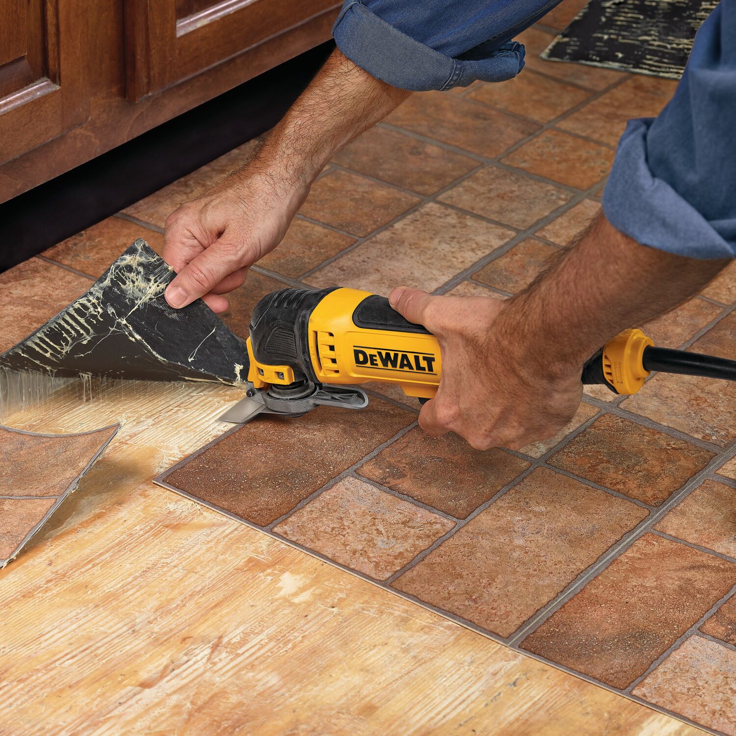 DEWALT Oscillating Scraping Blade, 2-In