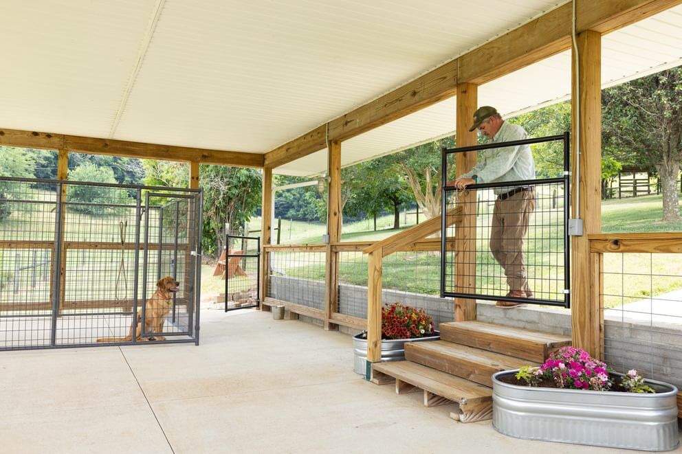 Behlen Country Green Frontier Gate, 16-Ft x 50-In