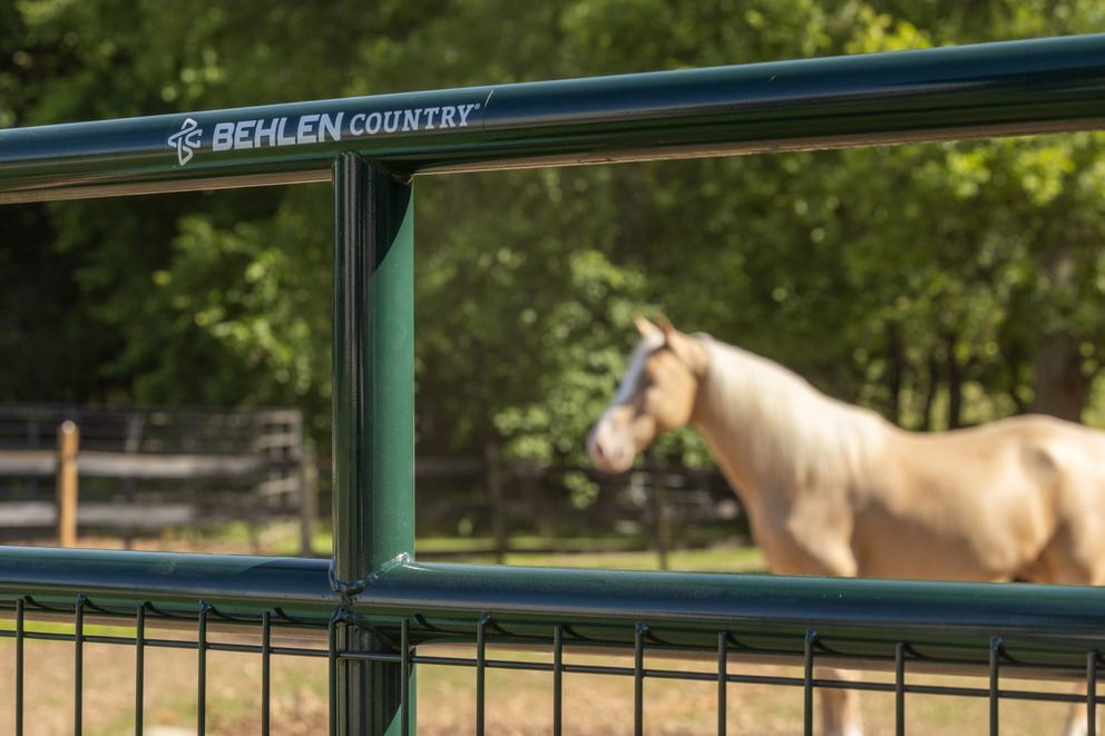 Behlen Country Green Frontier Max Gate, 12-Ft x 50-In