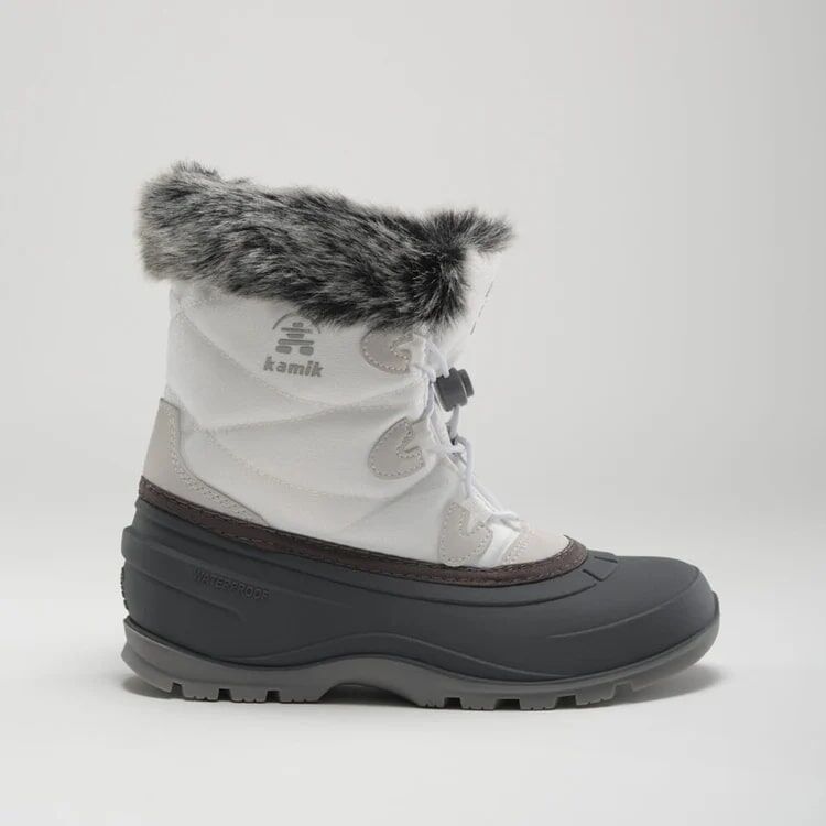 Kamik Women's Momentum L 2 Boot in White