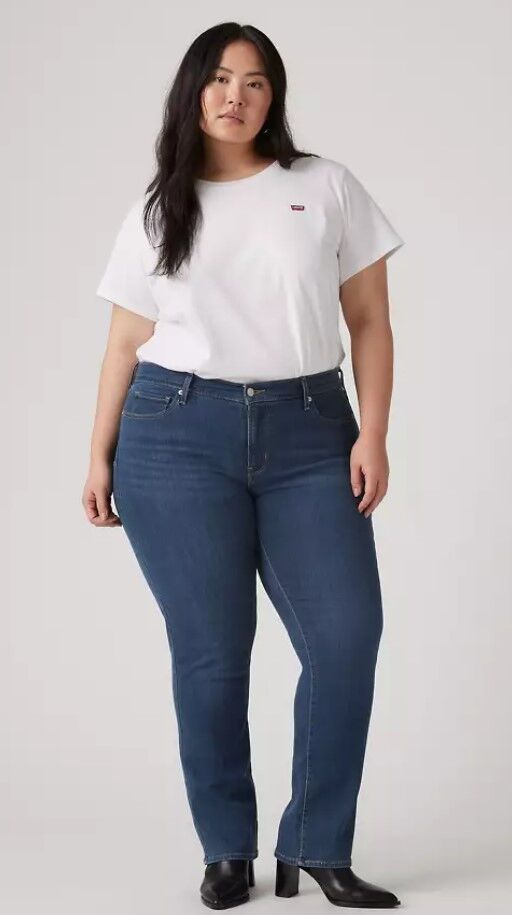 Levi's Women's Classic Straight Plus Size Jeans