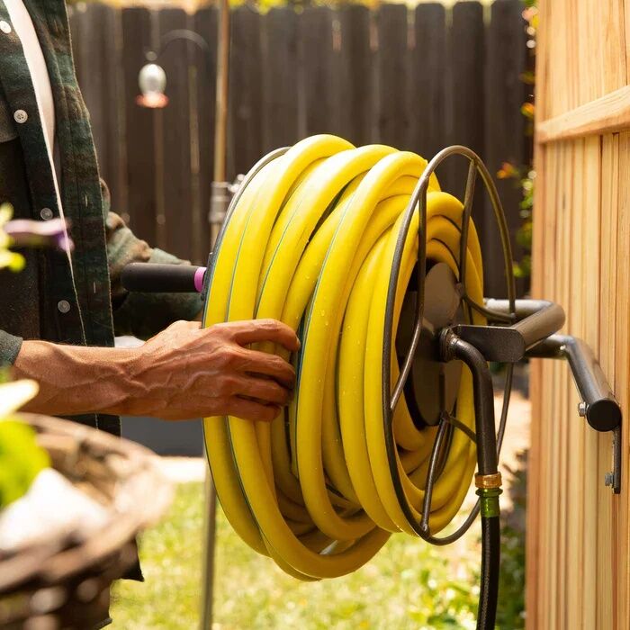 Yard Butler Wall Mounted Swivel Hose Reel