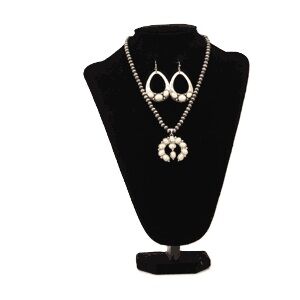 M & F Western Silver Strike White Squash Blossom Jewelry Set