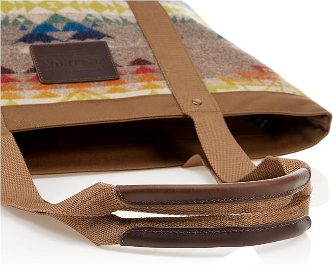 Pendleton Women's Zip Tote in Highland Peak Tan