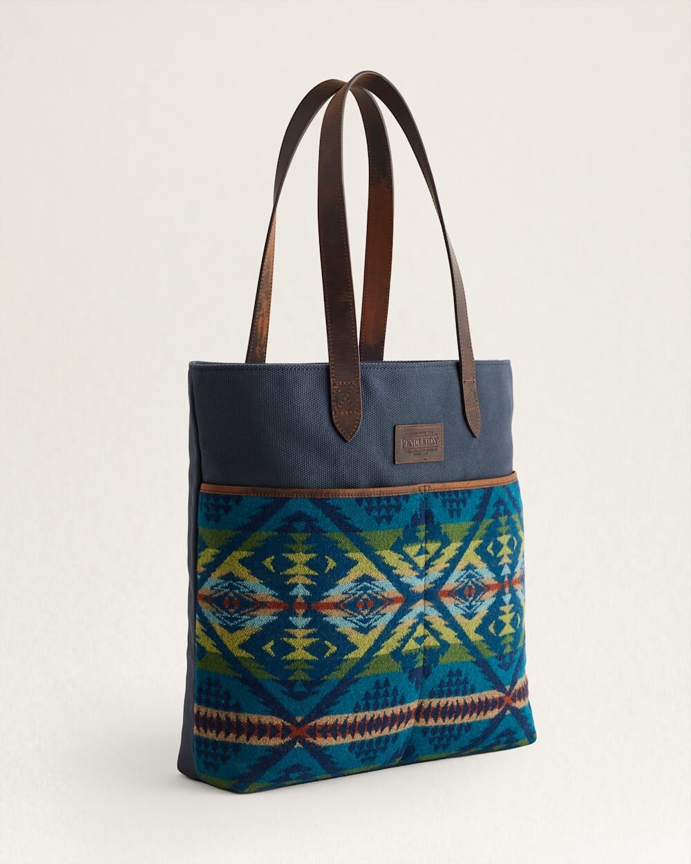 Pendleton Women's Diamond Desert Wool/Leather Market Tote in Blue