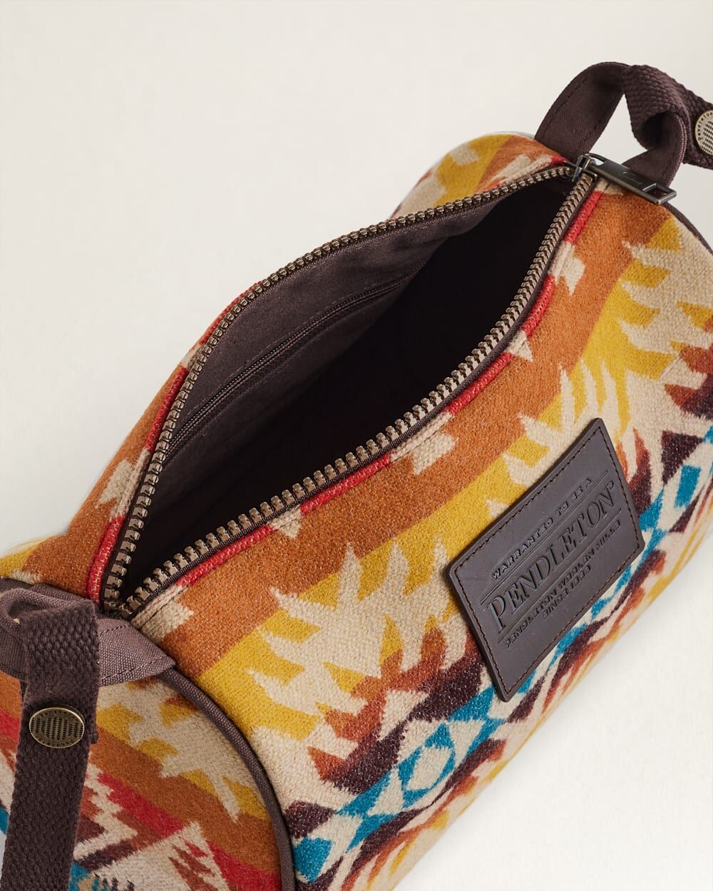 Pendleton Women's Pasco Travel Kit in Sunset