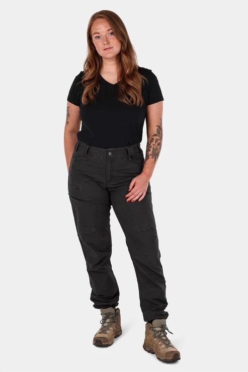 Dovetail Workwear Women's Provisions Ultralight Ripstop Cargo Pant in Black
