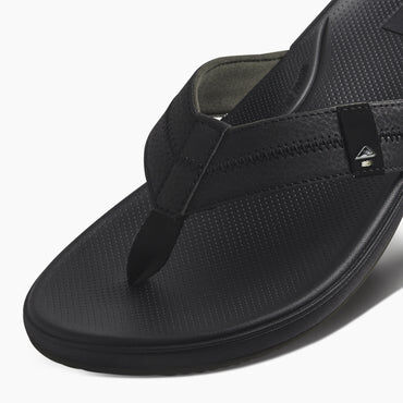 Reef Men's Cushion Phantom 2.0 Sandal in Black