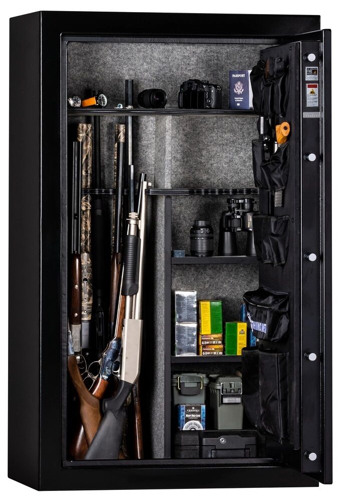 Rhino 44 Gun Safe with Black Flag