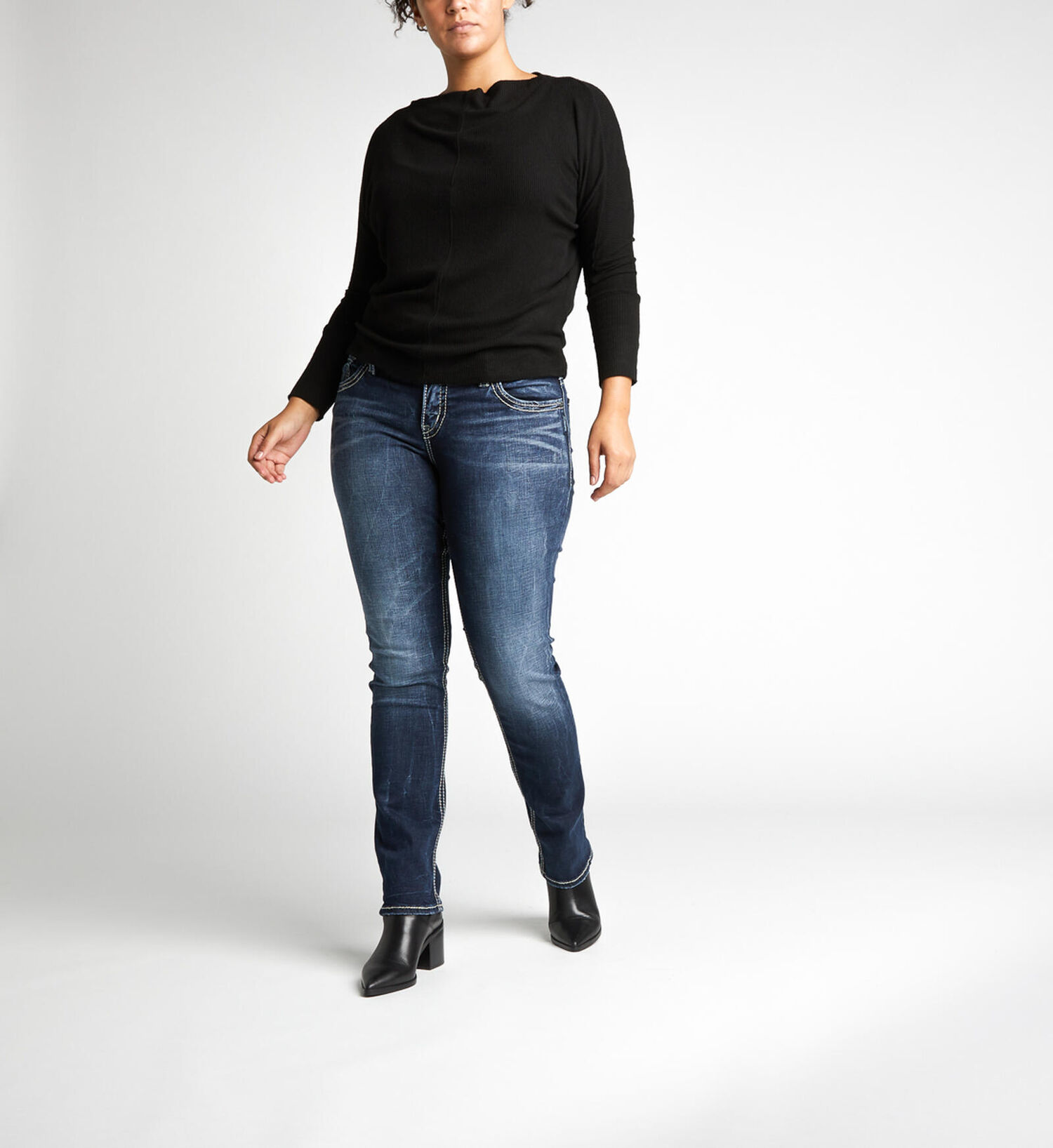 Silver Jeans Co. Women's Suki Mid Rise Straight Leg Jeans