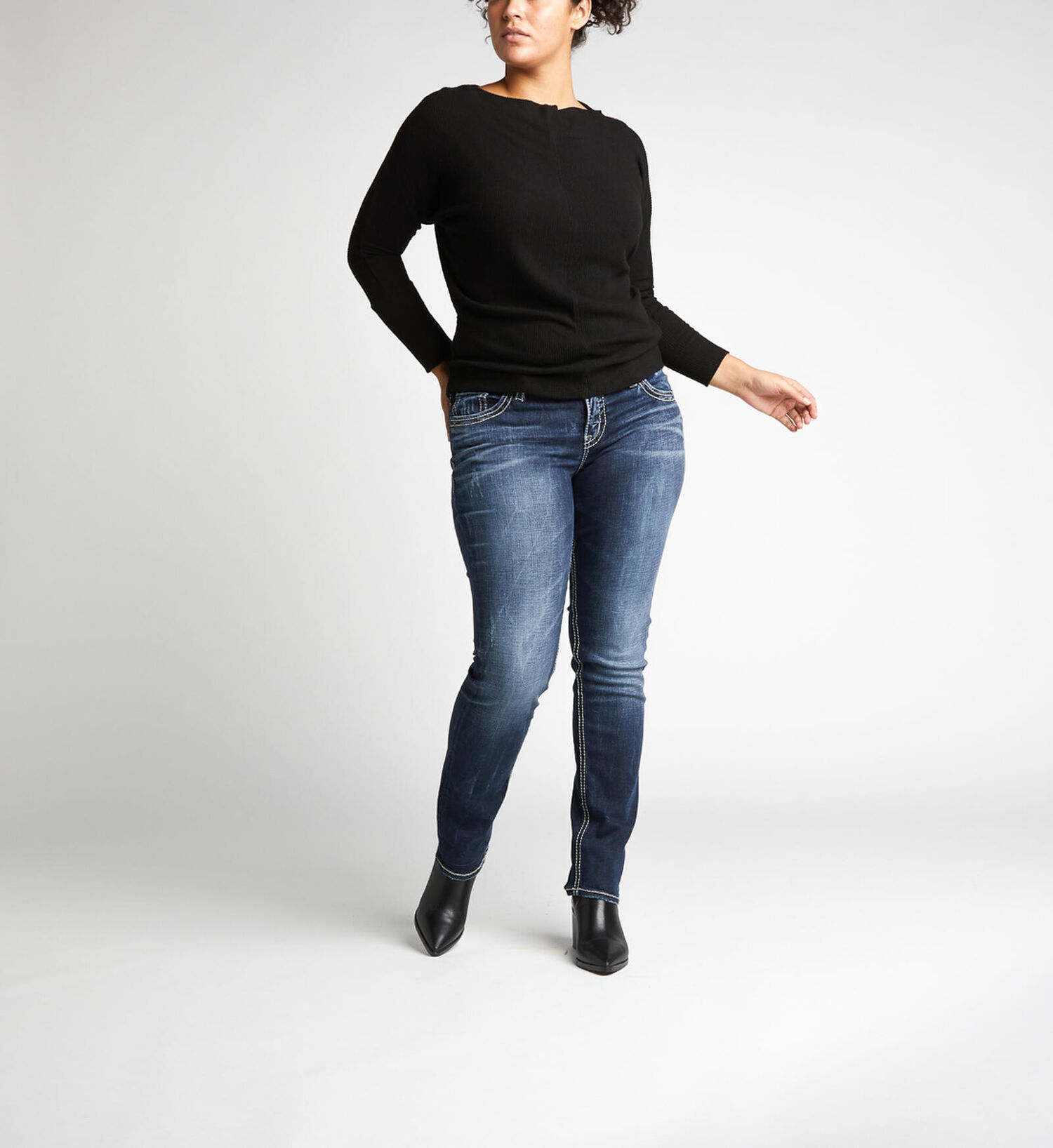 Silver Jeans Co. Women's Suki Mid Rise Straight Leg Jeans
