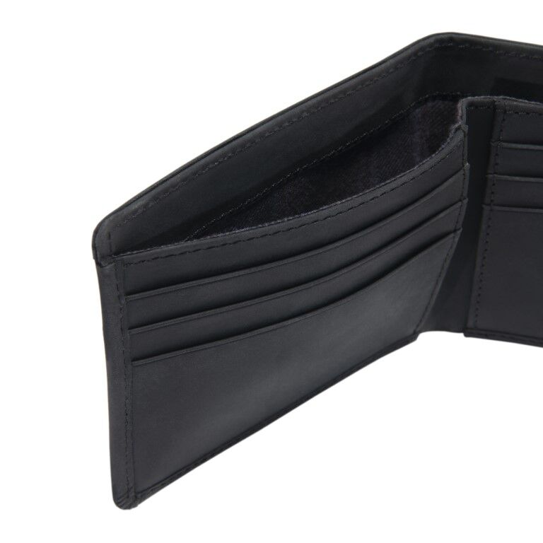 Carhartt Men's Saddle Leather Bifold Wallet in Black