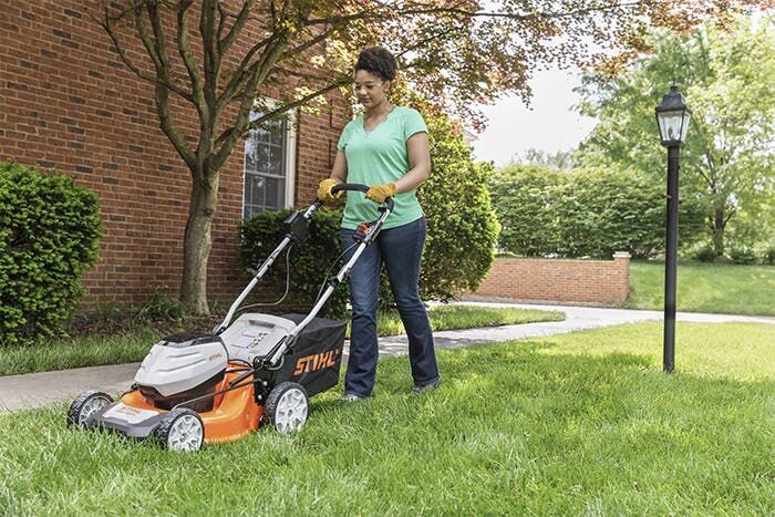 STIHL RMA 460 V 19-In Battery Powered Walk Behind Lawn Mower (Tool Only)